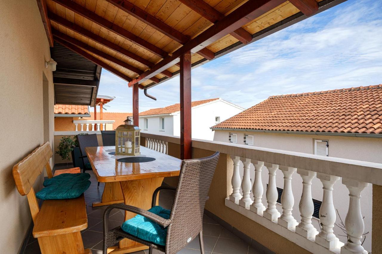 Apartments Vesna Vodice Eksteriør bilde