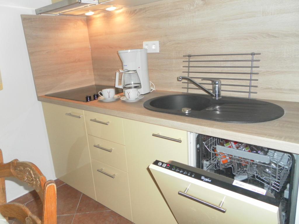 Apartments Vesna Vodice Eksteriør bilde